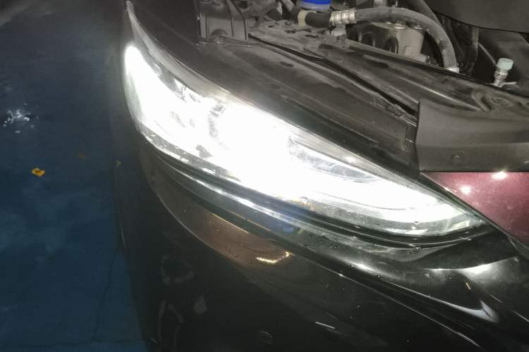 Used Mazda Atenza 2020 2.5L Skyline Sport Edition Right Front Headlight