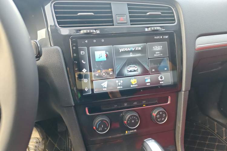 Used Volkswagen Golf 2020 200TSI DSG Comfortable and Ambitious Edition
