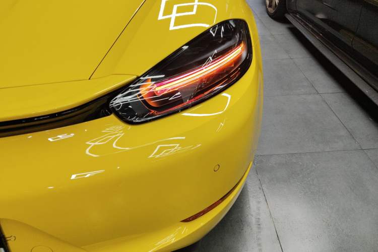 Used Porsche 718 2022 Boxster 2.0T
