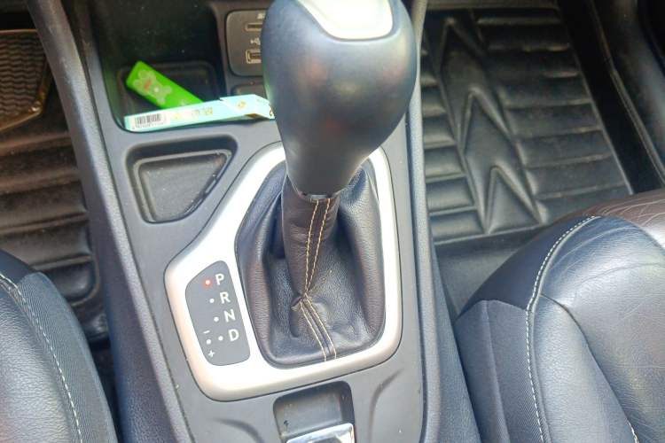 Used Jeep Cherokee 2017 2.0L Superior Edition