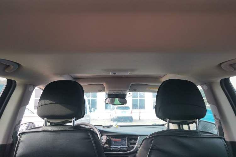 Used Buick Encore 2018 18T Automatic Two-Wheel Drive Urban Leading Model