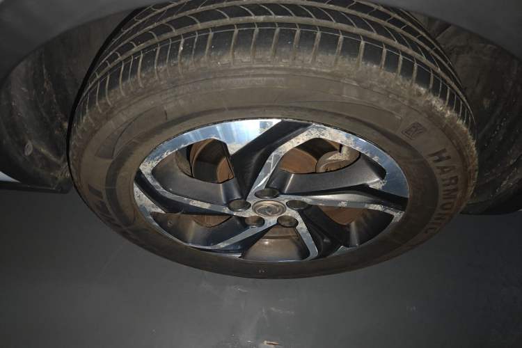 Used Dongfeng Aeolus AX5 2017 1.4T Automatic Quyue Model