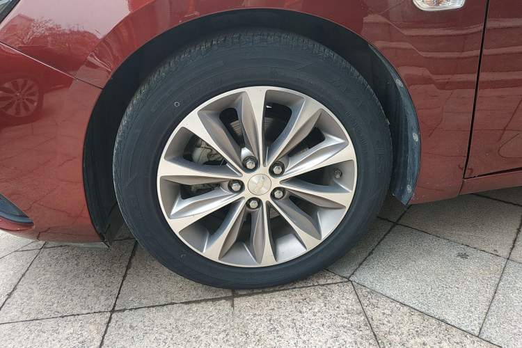 Used Chevrolet Monza 2020 320 Automatic Enjoyment Edition