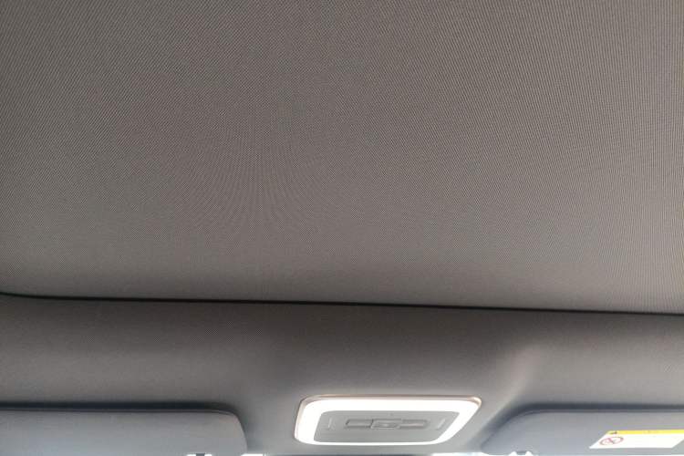 Used Zeekr 7X 2025 75 kWh Rear-Wheel Drive Intelligent Driving Version
