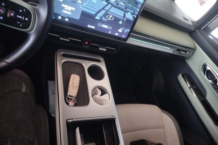 Used AION Y 2023 Plus 510 Smart Edition