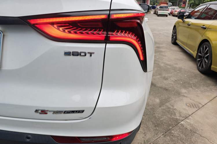 Used CHANGAN CS75 PLUS 2021 1.5T Automatic Prestige Model Right Rear Taillight