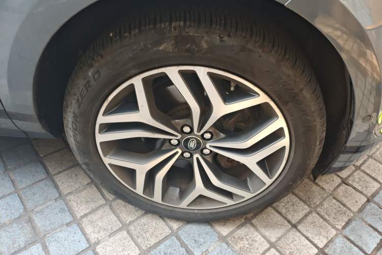 Used Land Rover Range Rover Evoque 2020 249 PS R-DYNAMIC SE Sport Technology Edition