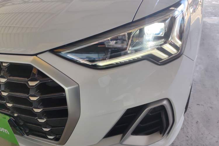 Used Audi Q3 2022 35 TFSI Fashion Dynamic Model