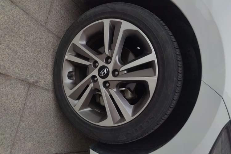 Used Hyundai Elantra (6th Generation / Lingdong) 2016 1.6L Automatic ZhiXuan – Elite Version
