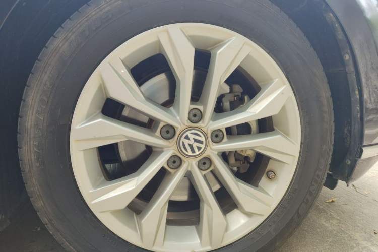 Used Volkswagen Magotan 2017 330TSI DSG Luxury Model