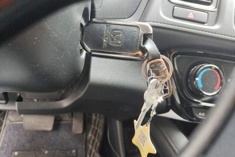 Used Honda Vezel 2020 1.5L CVT Elite Edition