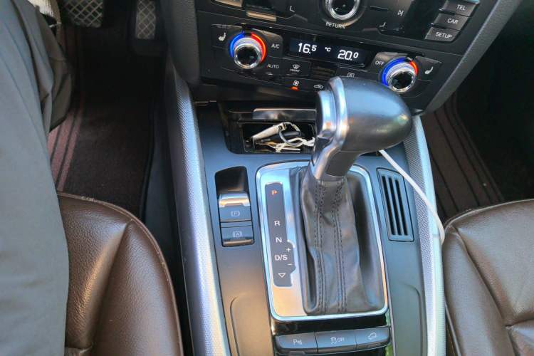 Used Audi Q5 2015 40 TFSI Technology Edition
