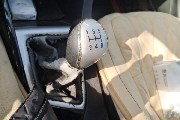 Used CHANGAN Alsvin V7 2016 1.6L Manual Enjoyment Model China V Standard