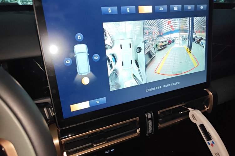 Used iCAR 03 2024 401km Two-Wheel Drive Standard Advanced Version
