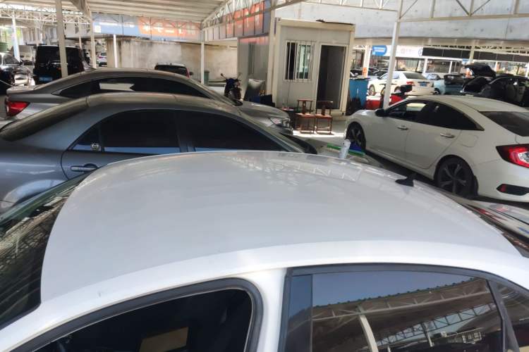 Used Volkswagen Lamando 2015 230TSI DSG Fashion Edition