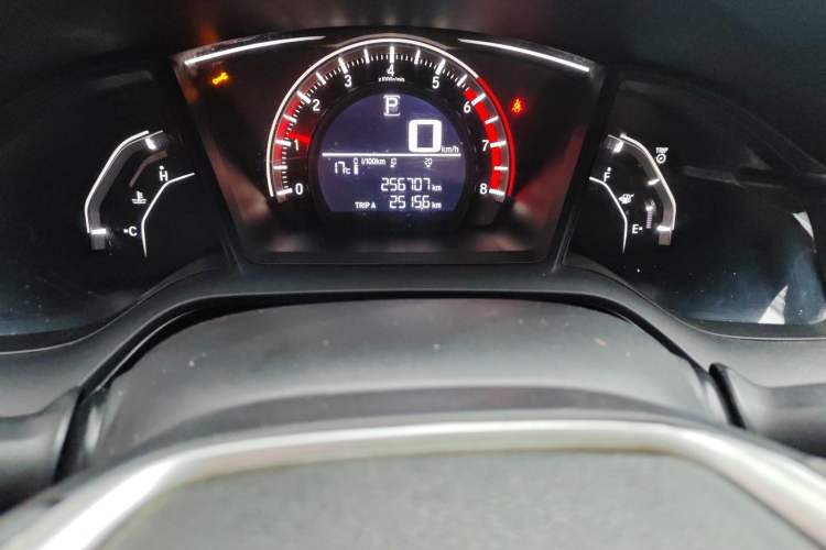 Used Honda Civic 2016 180TURBO CVT Comfort Version
