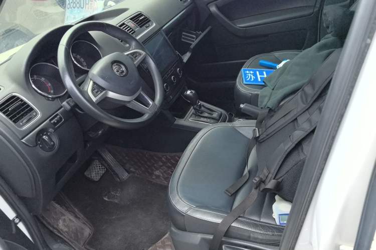 Used Skoda Yeti 2017 TSI280 DSG Car Enjoy Brothers Edition Left Front Seat