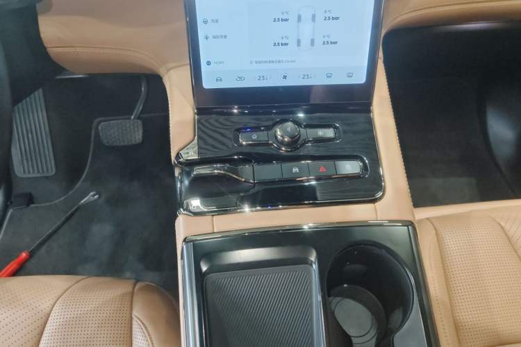 Used Nio ES8 2020 415 km Signature Edition 6-Seater Version