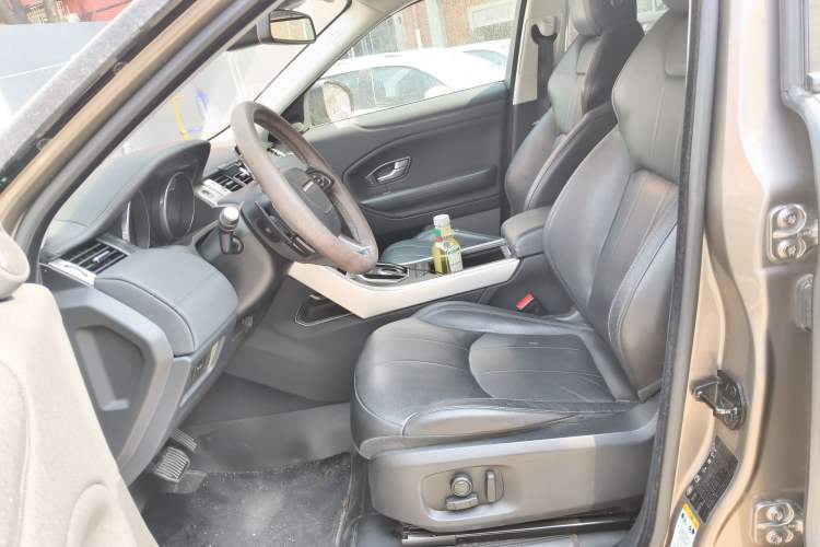 Used Land Rover Range Evoque 2017 2.0T SE Smart Glow Edition