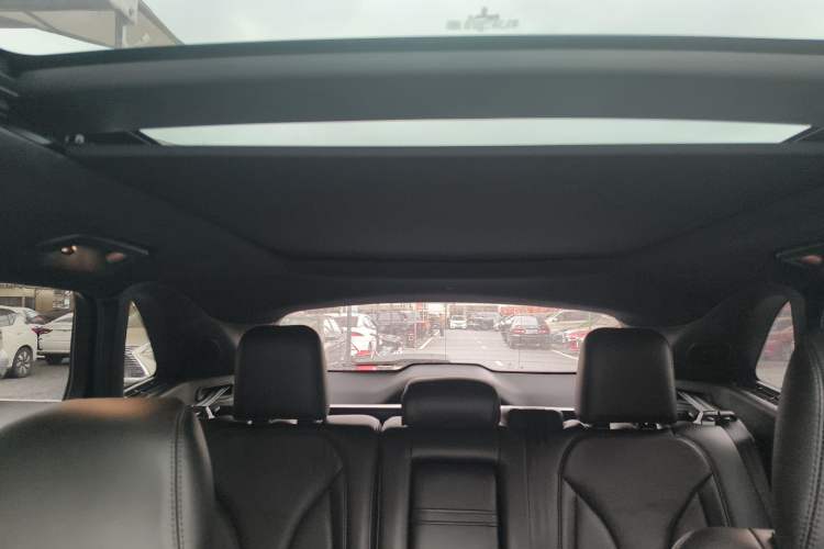 Used Lincoln MKC 2019 2.0T Two-Wheel Drive Zunya Version China VI Standard
