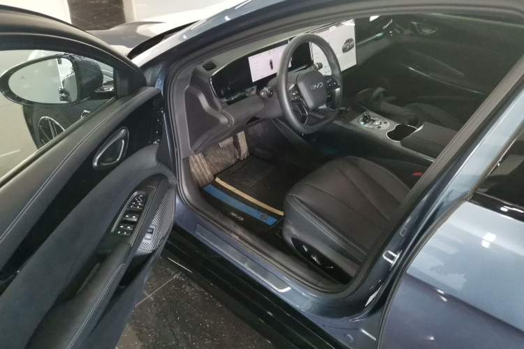 Used BYD Seal 2025 650 Intelligent Driving Version
