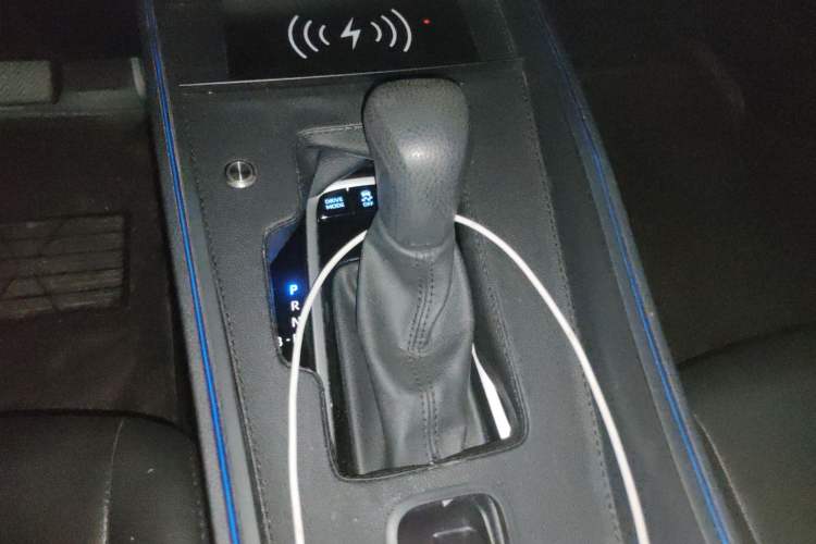 Used Toyota Corolla 2021 Dual-Motor 1.8L E-CVT Elite Edition