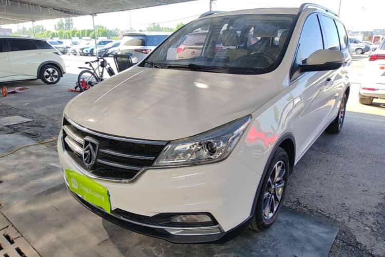 Used Baojun 730 2019 1.5T CVT Flagship Version 7 Seats China V Emission Standard