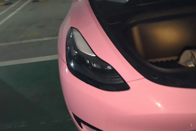 Used Tesla Model Y 2024 Rear-Wheel-Drive Version