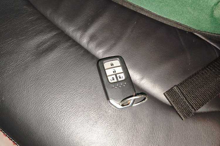 Used Honda Elysion 2016 2.4L Supreme Edition
