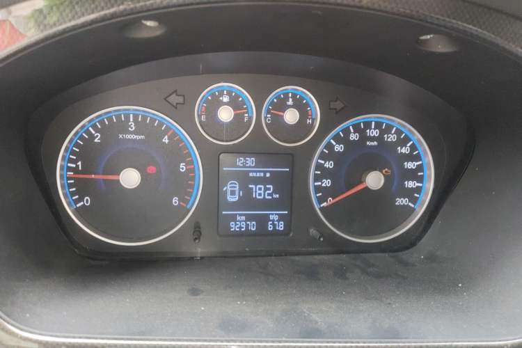 Used Foton Toano 2015 2.8T Commercial Version Short Wheelbase ISF2.8
