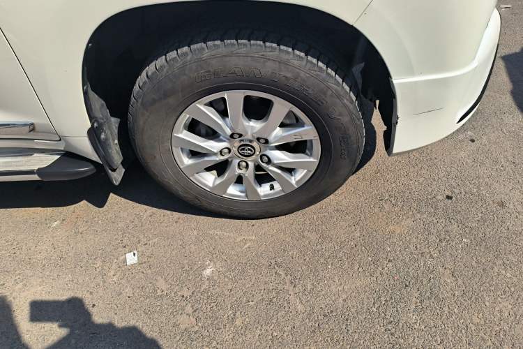 Used Toyota Land Cruiser 