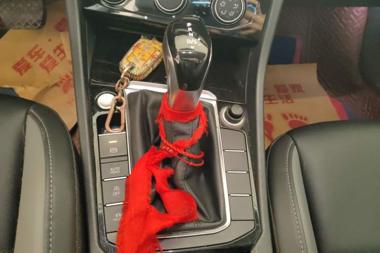 Used Volkswagen Sagitar 2019 280TSI DSG Comfort Version China VI Standard Gear Lever