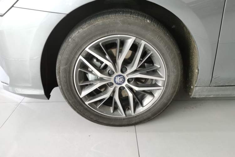 Used BYD Qin PLUS 2021 DM-i 120KM Flagship Model Exterior 4