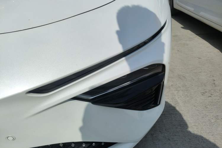 Used NETA S 2022 Extended-Range Version 1160 km Range Rear-Wheel Drive Mid-Grade