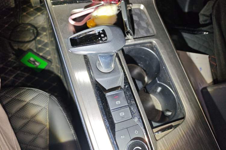 Used EXEED Lingyun 2021 400T Two-Wheel Drive Star Prestige Edition
