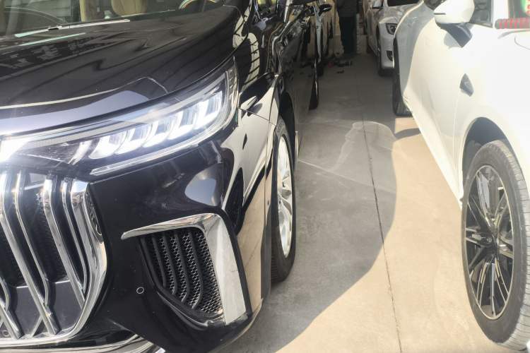 Used VOYAH Dream 2024 PHEV Extended-Range Premium Edition