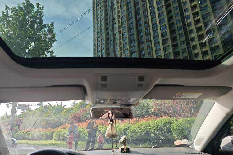 Used Volkswagen Sagitar 2021 280TSI DSG Comfort Connect Edition Headliner