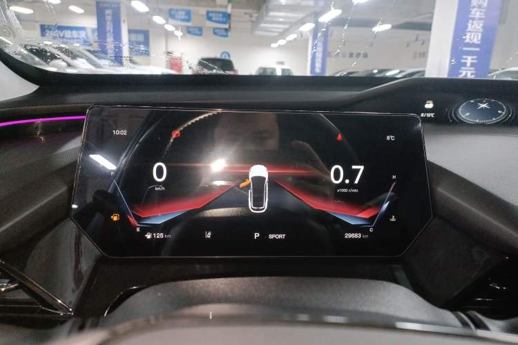 Used Oshan Z6 2023 Blue Whale 1.5T DCT Smart-Led City Edition