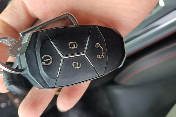 Used Lynk & Co 03 2019 2.0TD Automatic Jing Pro Edition Vehicle Key