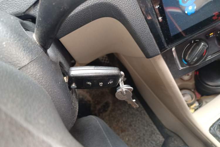 Used Volkswagen Santana 2013 1.6L Manual Comfort Edition Vehicle Key