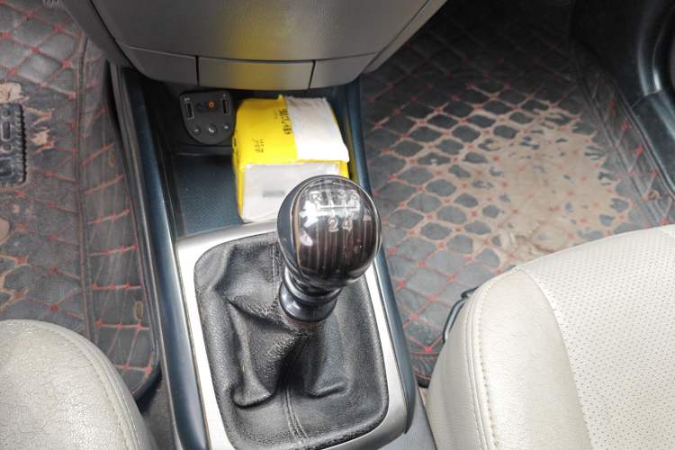 Used Hyundai Celesta 2011 1.6L Manual Comfort Edition
