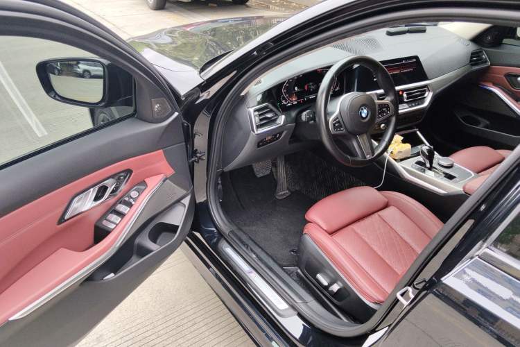 Used BMW 3 Series 2022 Revised 325i M Sport Night Edition Package
