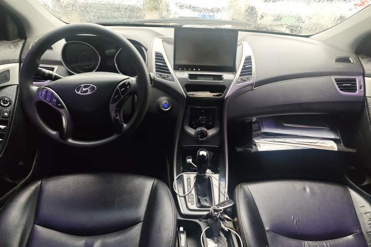 Used Hyundai Elantra (5th Generation / Langdong) 2013 1.6L Automatic Leading Model
