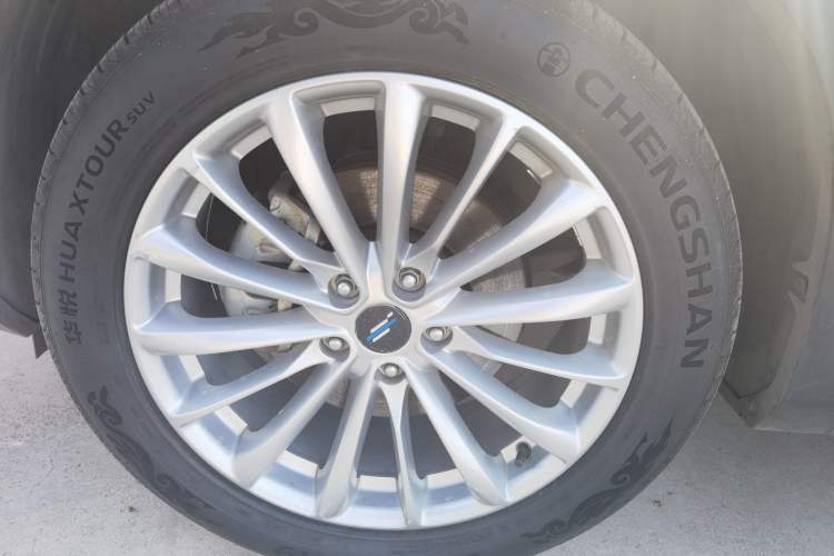 Used CHANGAN OSHAN X7 PLUS 2022 1.5T Blue Whale Edition Automatic ZhiZun Model Exterior 4