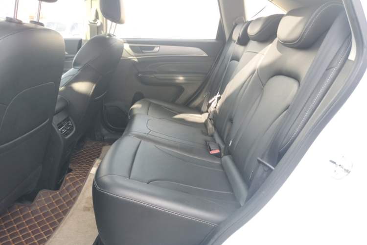 Used Haval M6 2021 PLUS 1.5T DCT Luxury Smart Connectivity Model