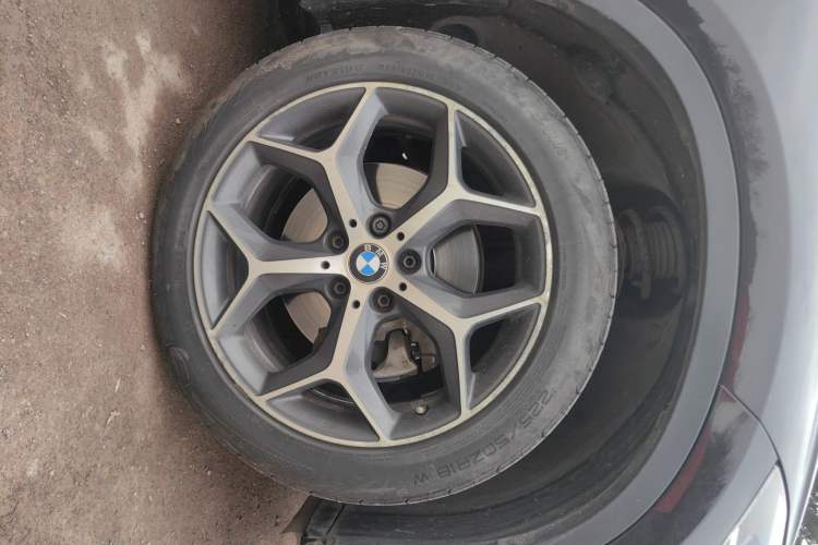 Used BMW X1 2018 sDrive18Li Luxury Model
