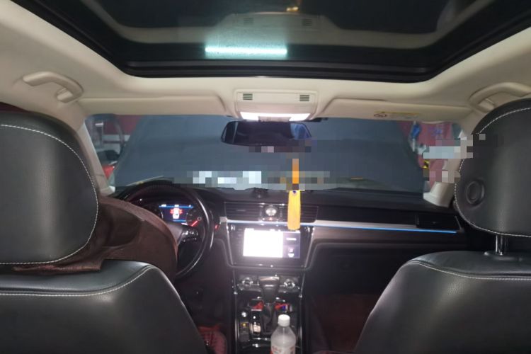 Used Volkswagen Phideon 2016 380TSI Two-Wheel-Drive Luxury Edition
