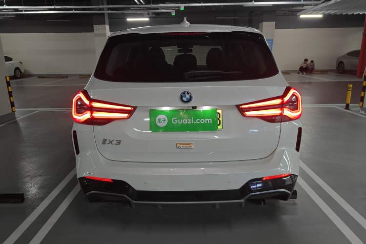 Used BMW iX3 2024 Leading Model