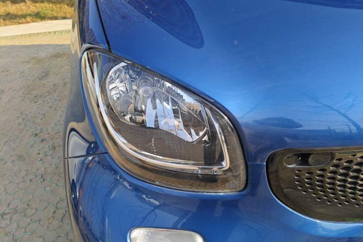 Used smart fortwo 2018 1.0L 52kW Hardtop Passion Edition China V Standard
