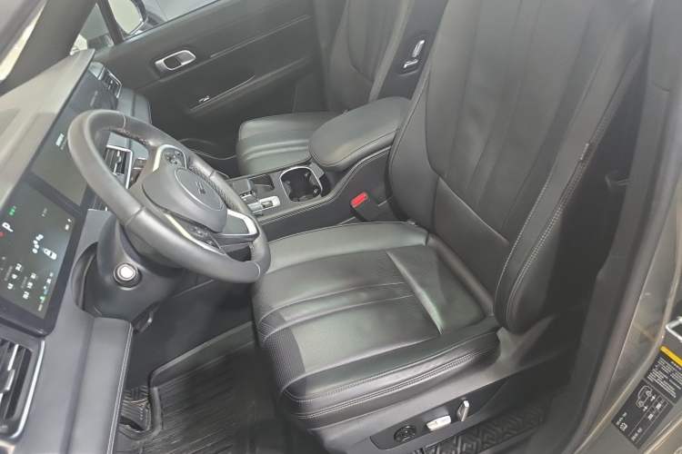 Used Li Auto ONE 2020 Extended-Range 6-Seater Version Left Front Seat